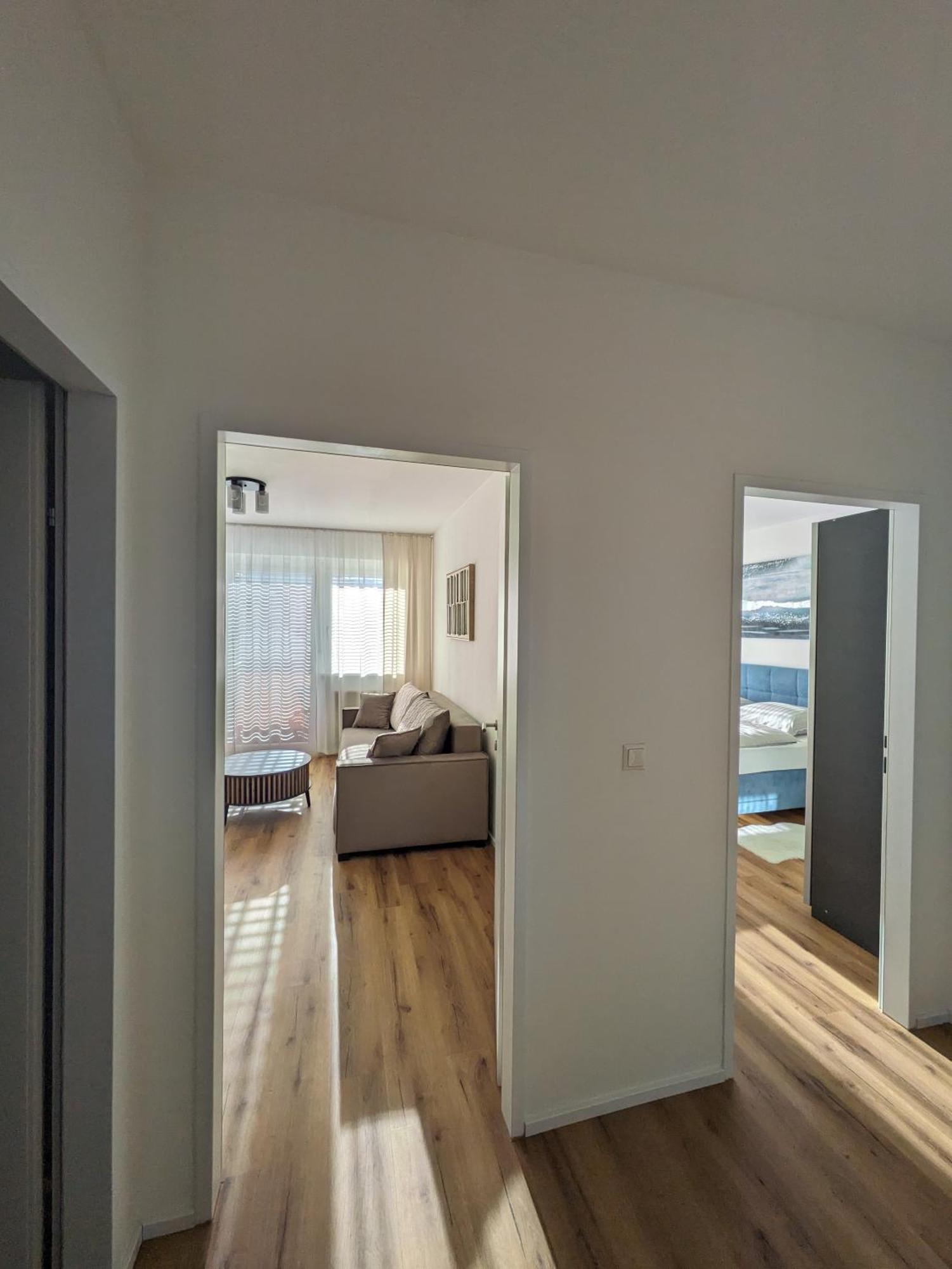 Charmante Ferienwohnung In Villach Luaran gambar